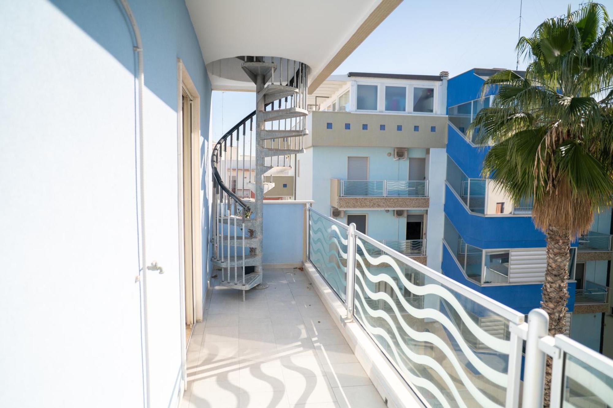 Milu'Seaview Ampia Casa Vista Mare Διαμέρισμα Giovinazzo Εξωτερικό φωτογραφία